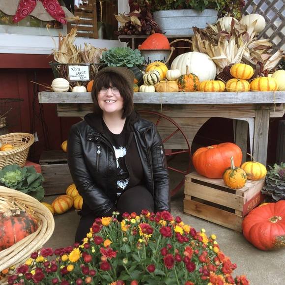 Meet your Posher, Bethany - Picture 1 of 1